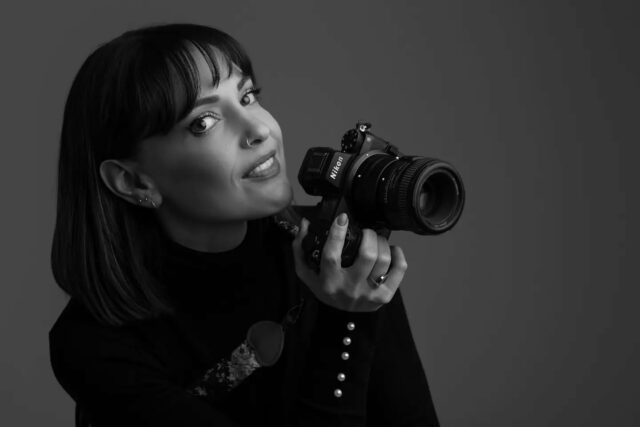 ✨ J'ai besoin de votre avis. ✨
Comme certains le savent, je vais bientôt m'installer dans un tout nouveau studio, et j'ai envie que ce nouvel espace soit encore plus pensé pour vous.
Depuis plusieurs années maintenant, j'ai la chance d'immortaliser vos grossesses, les premiers jours de vos bébés, vos familles qui grandissent... et aujourd'hui, j'ai envie de faire évoluer mon offre en fonction de vos envies.
Alors dites-moi en commentaire :
🤍 Quel type de séance aimeriez-vous voir davantage ?
🤍 Y a-t-il un décor ou une ambiance dont vous rêvez ?
🤍 Qu'est-ce qui vous donnerait envie de réserver une séance cette année ?
Toutes vos idées sont les bienvenues ! J'ai vraiment hâte de construire ce nouveau chapitre avec vous. 🫶