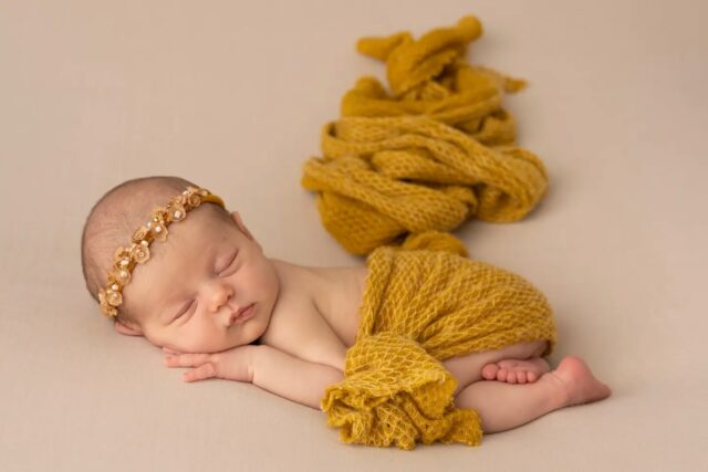 La séance nouveau né 👶 se réalise en général dans les 15 jours qui suivent la naissance 🥰 elle demande beaucoup de patience, de douceur et d'amour ❤️
Des souvenirs pour la vie ❣️
Commente si toi aussi tu as aimé faire cette séance à mes côtés ❣️❤️
J'ai adoré partager ces moments avec chacun d'entre vous 🫶 et surtout avec vos bébés 😆😍😍😍
Si tu veux plus d'infos contacte moi 👶
www.missjuliephotographie.com